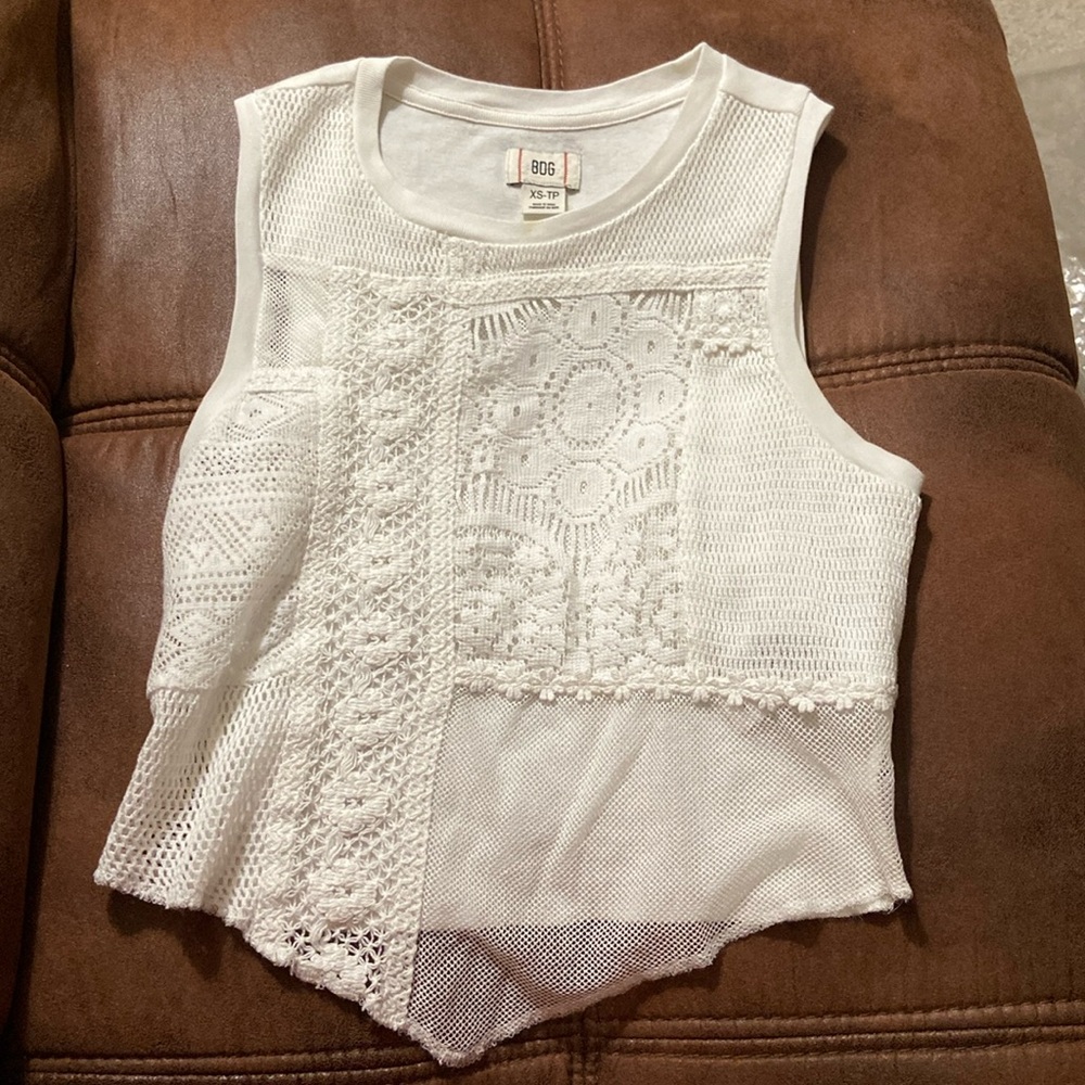 Urban outfitters white lace crop top - XS